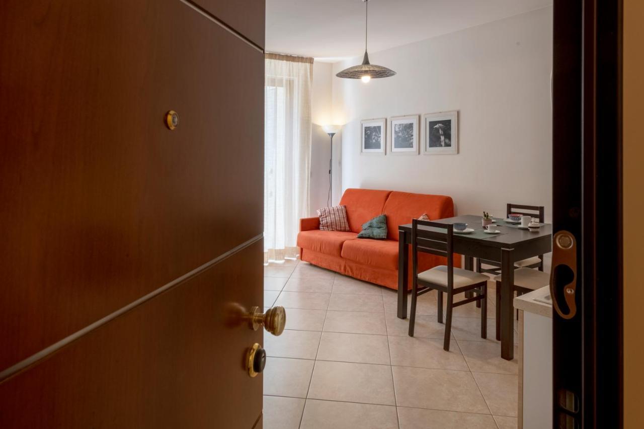 סן בנדטו דל טרנטו Marina Apartment מראה חיצוני תמונה